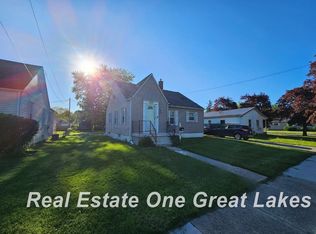 1733 N Clinton St, Saginaw, MI 48602