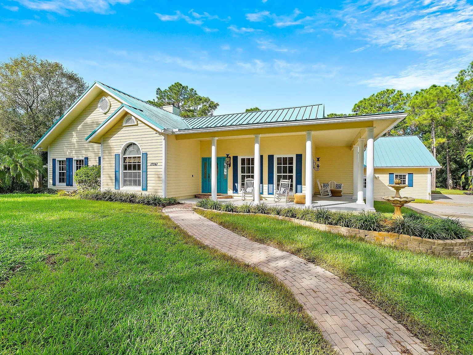 4 bed, 2.0 bath, 2239 sqft, $6,000 — Photo 1