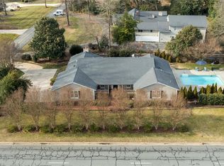 2475 Edgewood Ave, Burlington, NC 27215