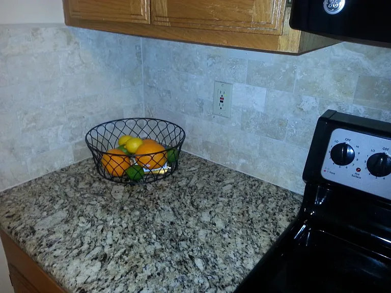 Kitchen - Granite Counters