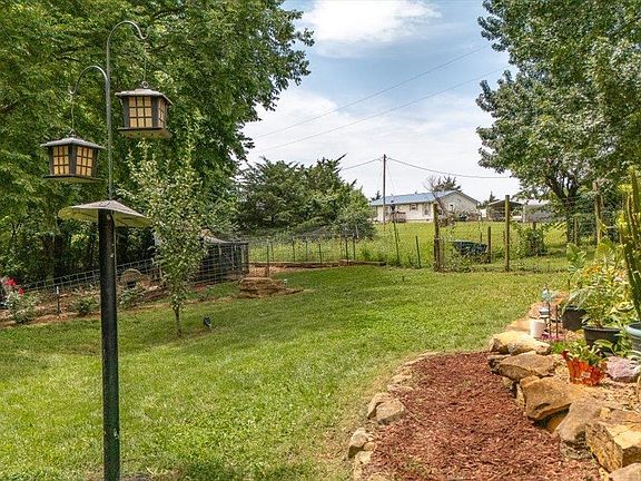 2nd image of 10808 Perry View Dr
