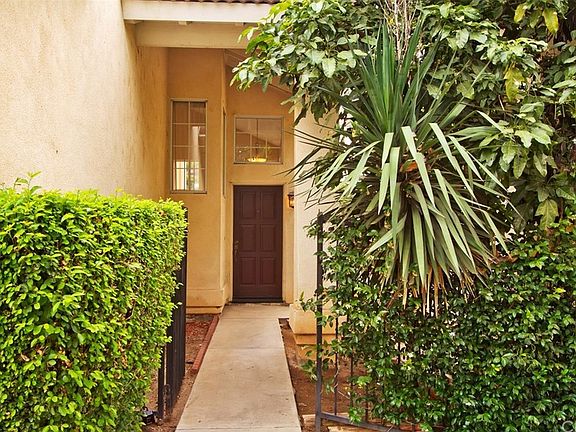 4th image of 960 La Palma Cir