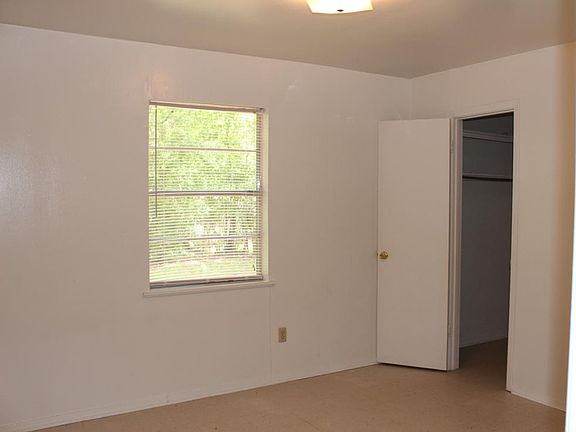 5th image of 504B Rockwood Ln