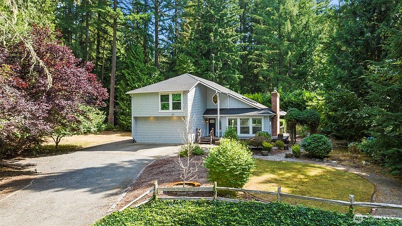 2nd image of 4710 229th PL NE