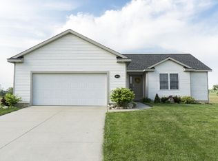 1643 Sunny Glen Dr SE, Caledonia, MI 49316