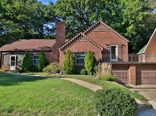 2633 W Moss Ave, Peoria, IL 61604