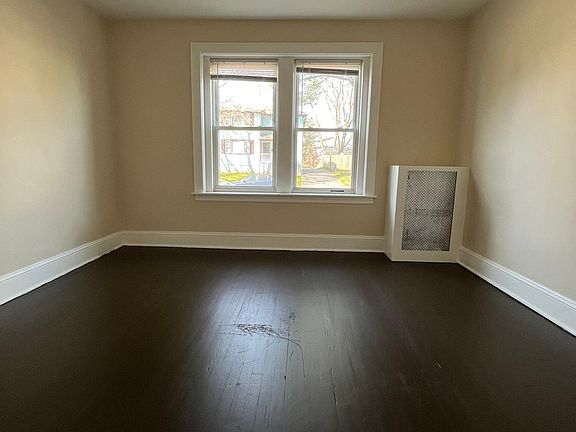 4th image of 157 Wilcox St APT 1N