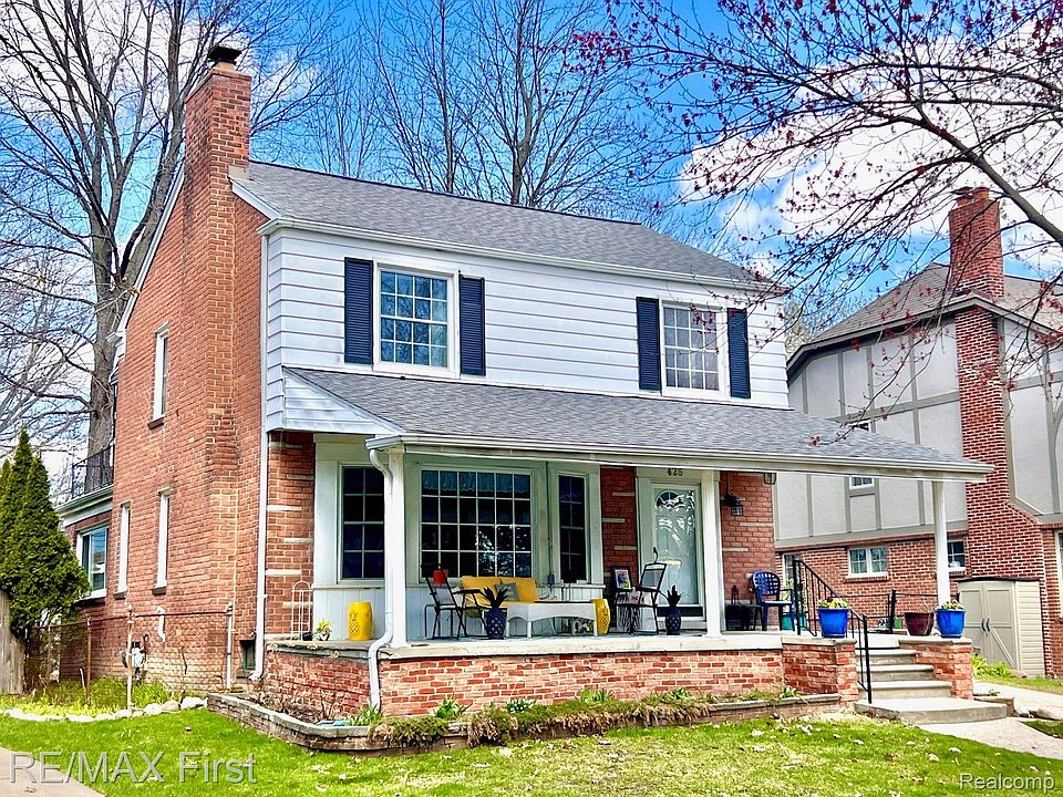 1st image of 426 W Woodland St