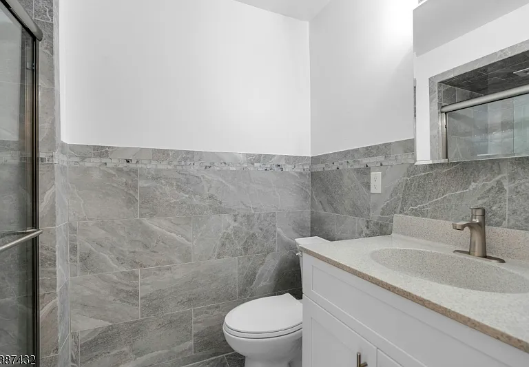 10 Shelley Pl — Photo 27
