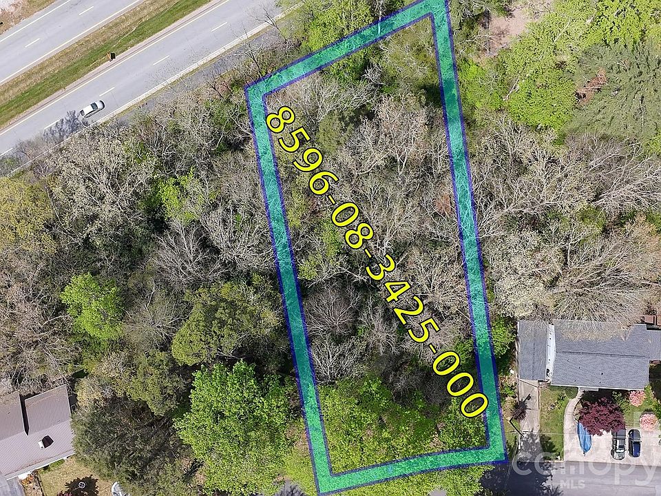 1st image of L13 Hawthorne Dr