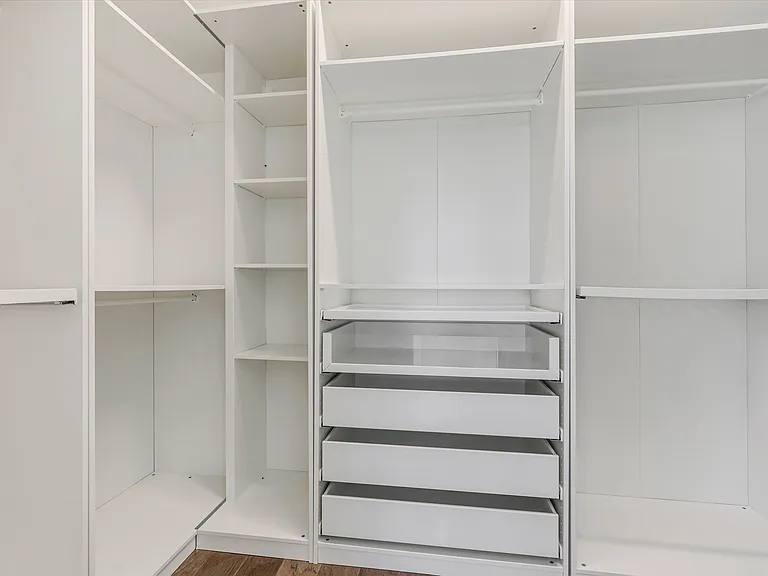 8308 Pine Valley Dr — Photo 35