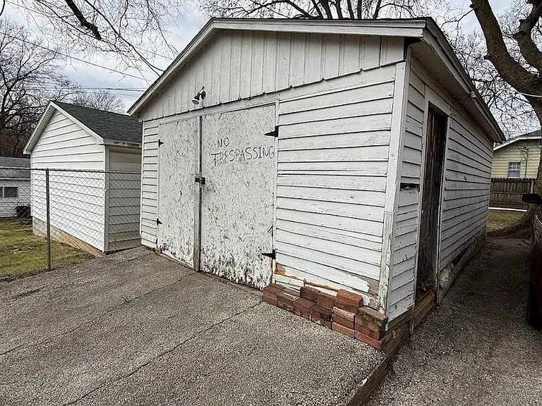 821 N Oakland Ave — Photo 6
