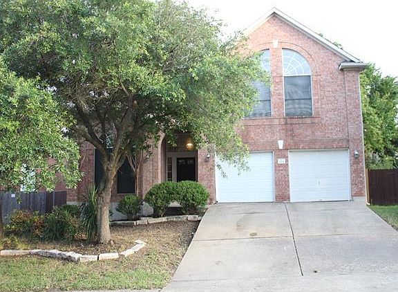 2nd image of 922 Cashew Ln