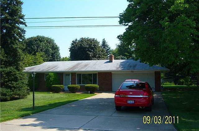 1st image of 1589 N Smith Dr
