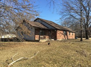 303 E Spring Ave, Bonner Springs, KS 66012