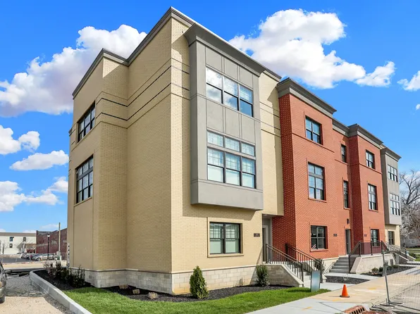 150 S Water St #H, Franklin, IN 46131