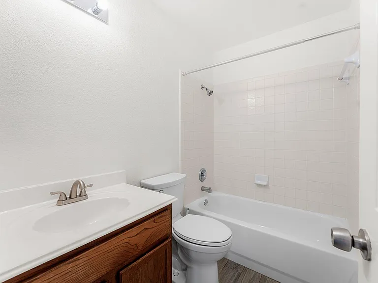 5900 Taylorcrest Dr — Photo 18