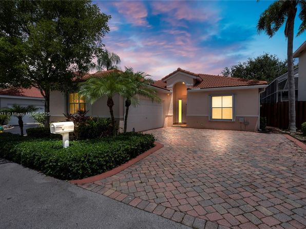 4731 NW 7th Mnr, Coconut Creek, FL 33063