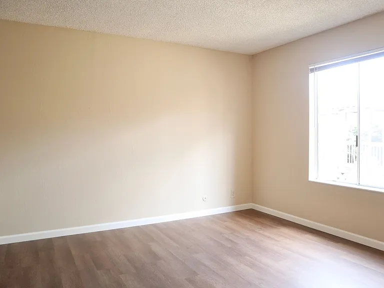490 Washington Blvd, Fremont (Mission San Jose) — Photo 10