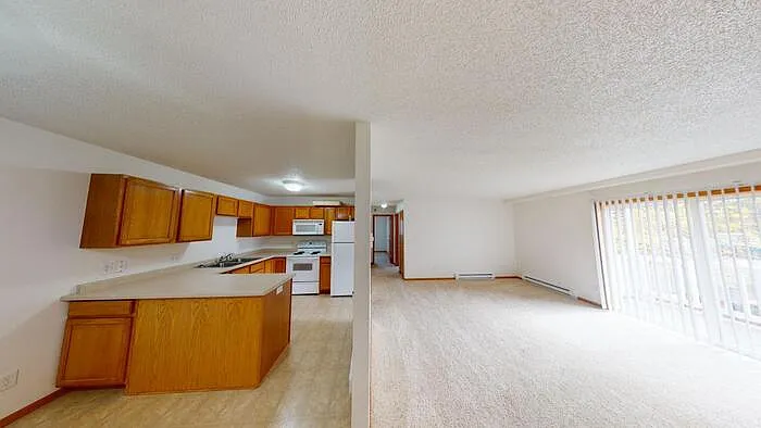 306 Ryan Dr #1 — Photo 6