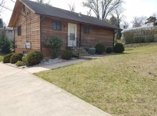 439 W Nelson St, Lexington, VA 24450