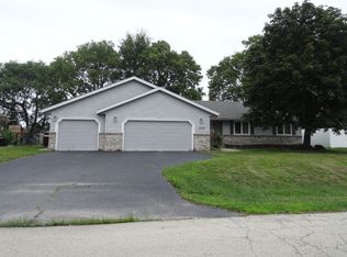 5018 Painted Pony Ln, Loves Park, IL
