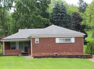 1202 Spring Run Road Ext, Coraopolis, PA 15108