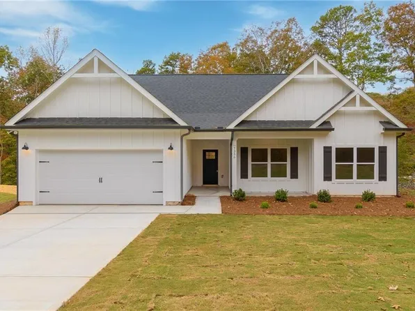 7356 Cherokee Ln, Murrayville, GA 30506