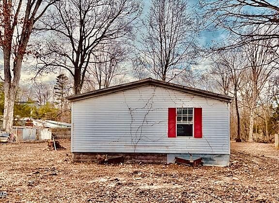 2nd image of 292 Welch Rd