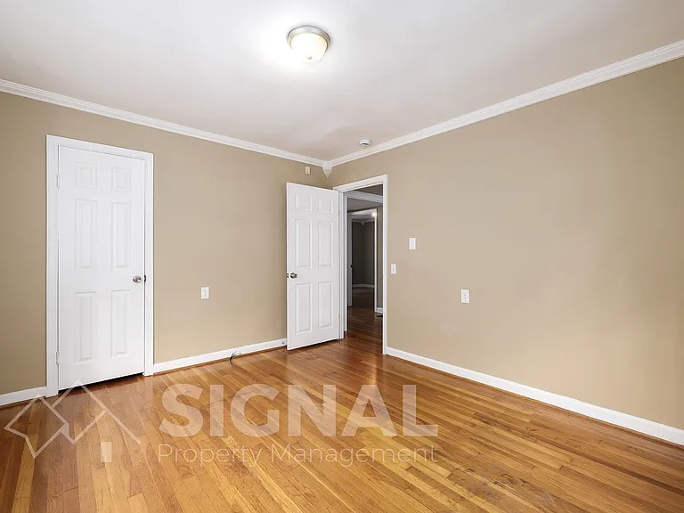 1156 Skyline Dr — Photo 16