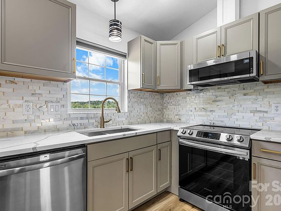 2nd image of 4362 Calico Rd