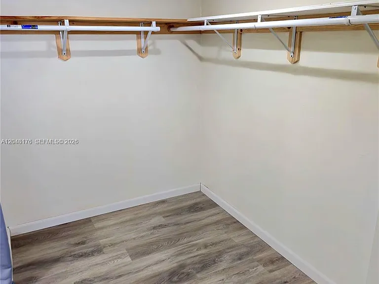 2025 NE 164th St #710 — Photo 15