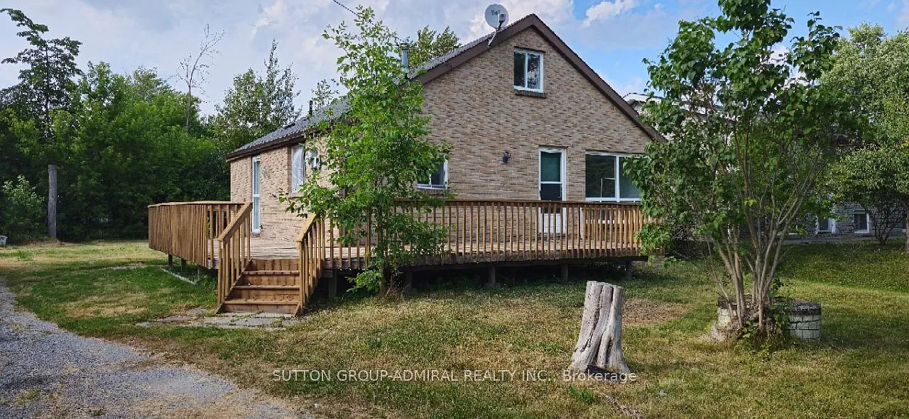 3 bed, $2,295 — Photo 2