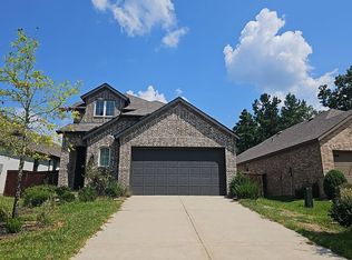 112 E Cascade Heights Dr, Montgomery, TX 77316