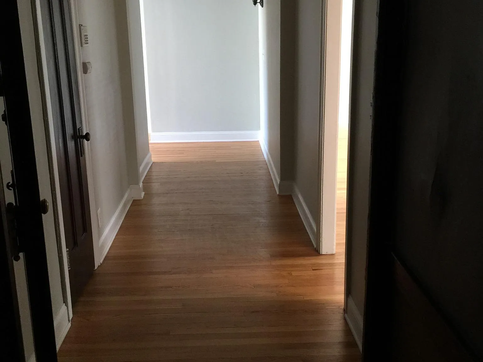 2 bed, 850 sqft, $1,800 — Photo 1