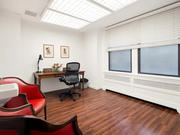 117 East 72nd Street image 4 of 6