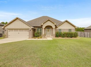 654 Red Fern Rd, Crestview, FL 32536