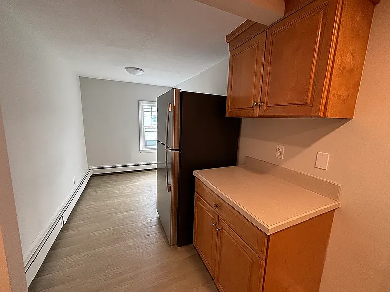 129 N Water St #A — Photo 7
