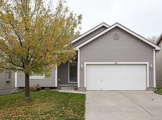 18916 Anne St, Omaha, NE 68135