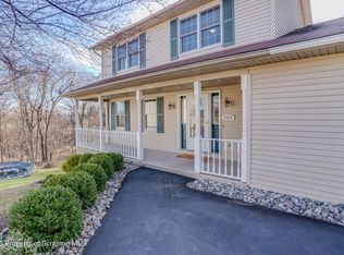 1042 W Oak St #L-10, Old Forge, PA 18518