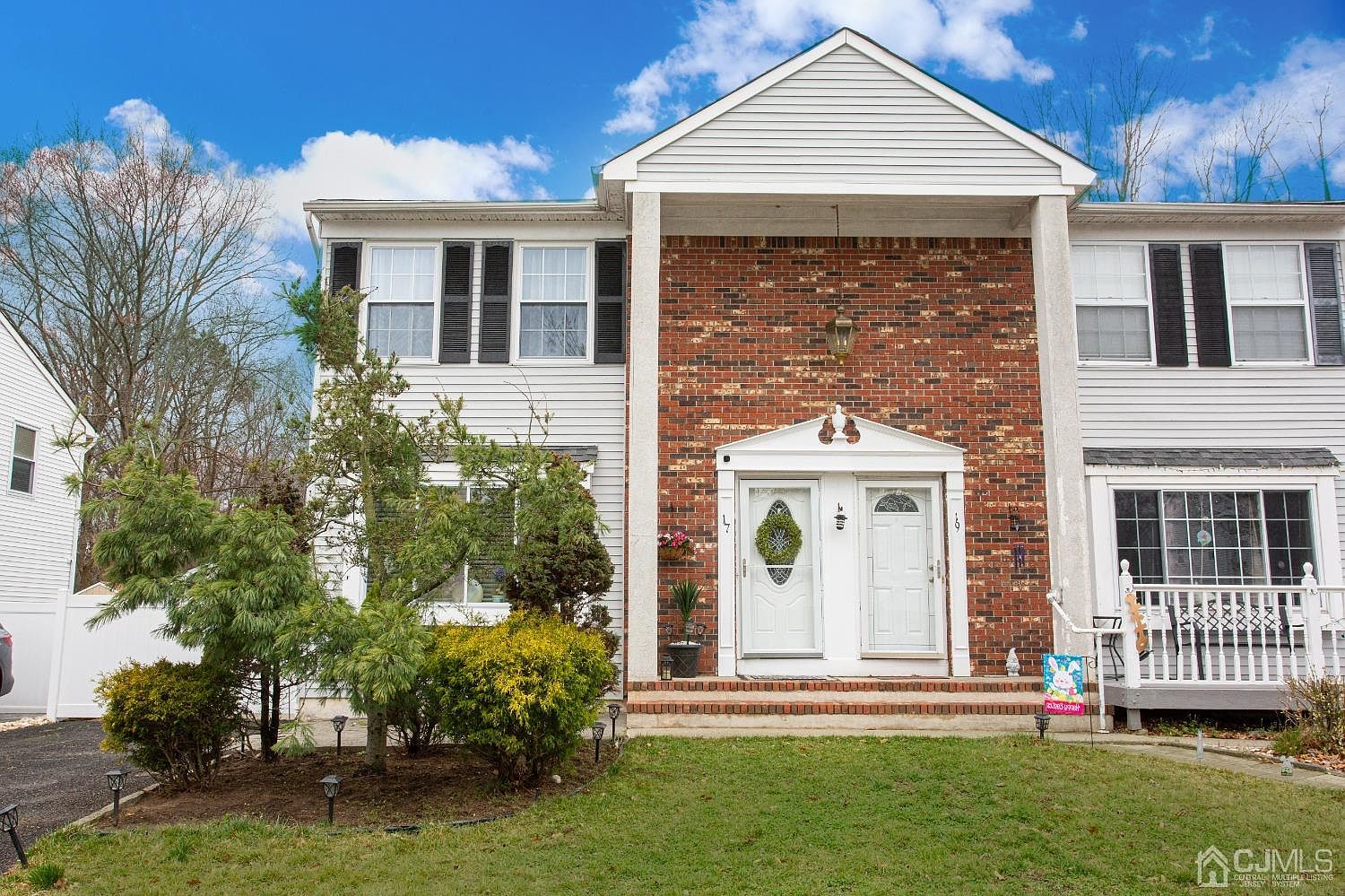 17 Brewster Cir, Old Bridge, NJ 08857 Zillow