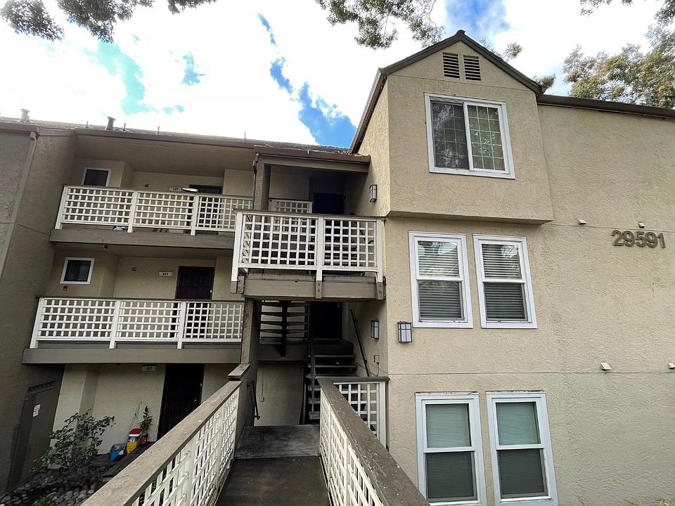 1st image of 29591 Vanderbilt St APT 307