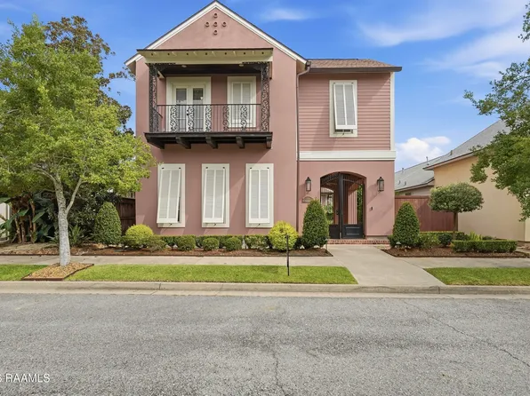 106 Tortola Ln, Youngsville, LA 70592