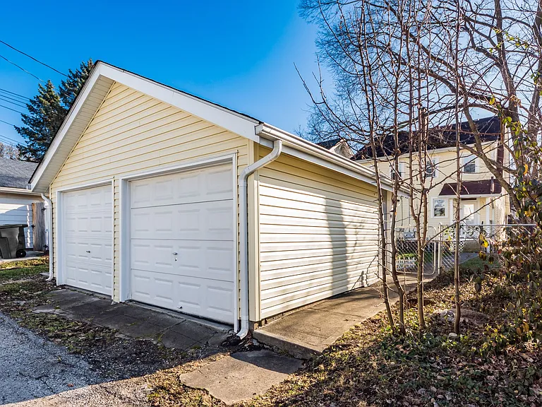 52 W Weber Rd — Photo 39