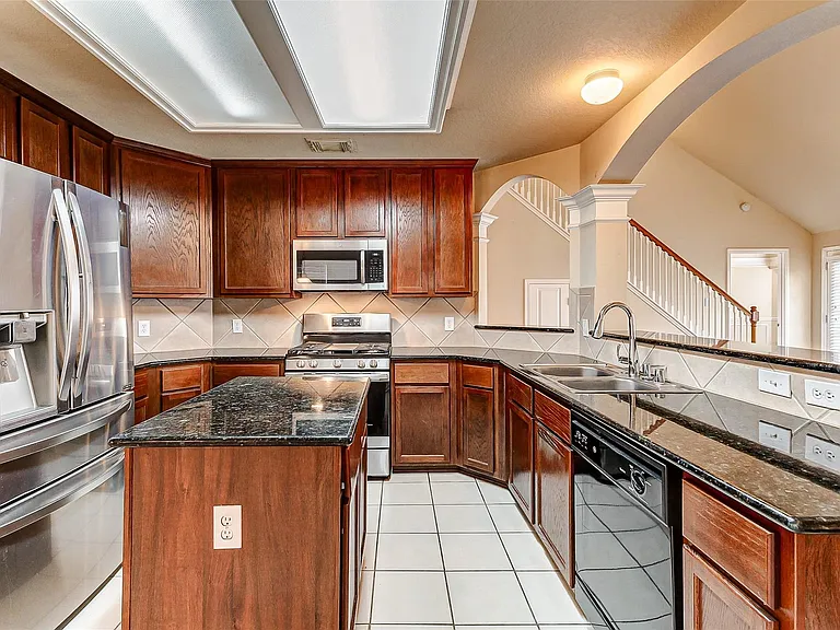 22119 Cassini Ct — Photo 11