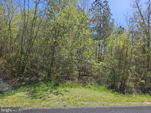 1 Russell Rd, Delmar, DE 19940