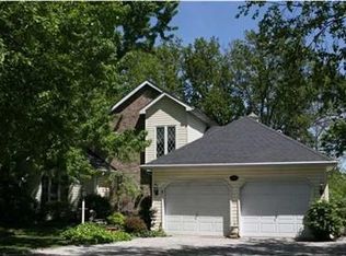 2837 Oak Hill Rd, Evansville, IN 47711