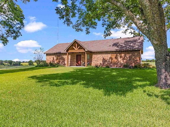 3rd image of 1182 County Road 4619
