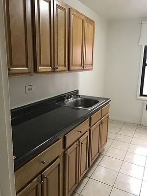 Rented by Owner | media 12