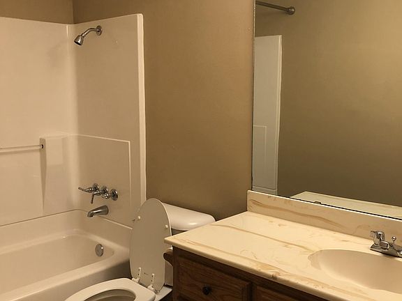 4th image of 4203 Monroe Dr